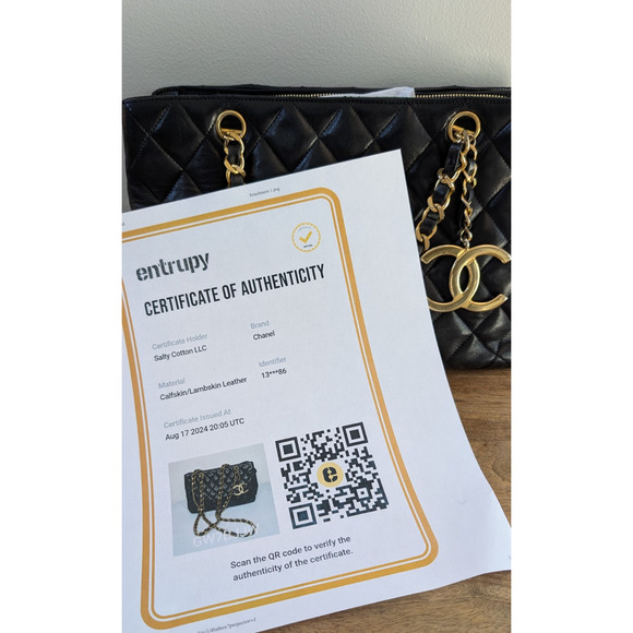 Chanel 24k Black Quilted Lambskin CC Medallion Chain Tote Vintage with COA - Picture 3 of 15